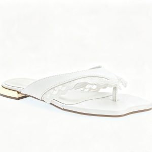 Flat Feminina Helena em couro Branco com detalhes em Renda